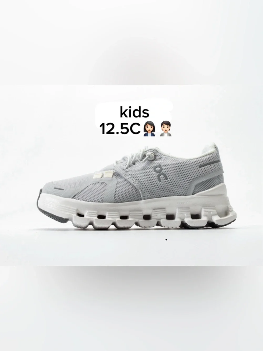 On Running Kids Cloud Mesh Sneaker in Light Gray& White (SIZE 12.5C) - Picture 1 of 6